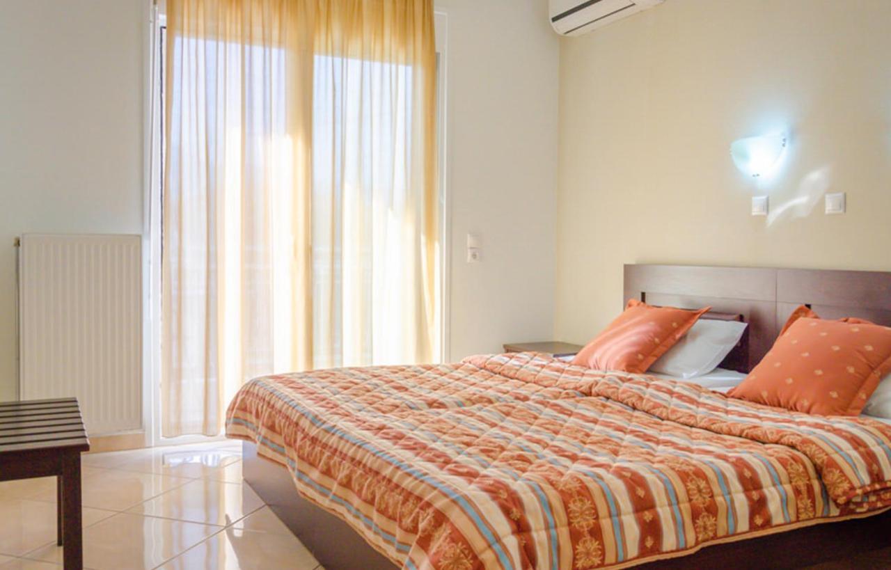 Delfini Hotel สกาลา โปเตมิอัส ภายนอก รูปภาพ