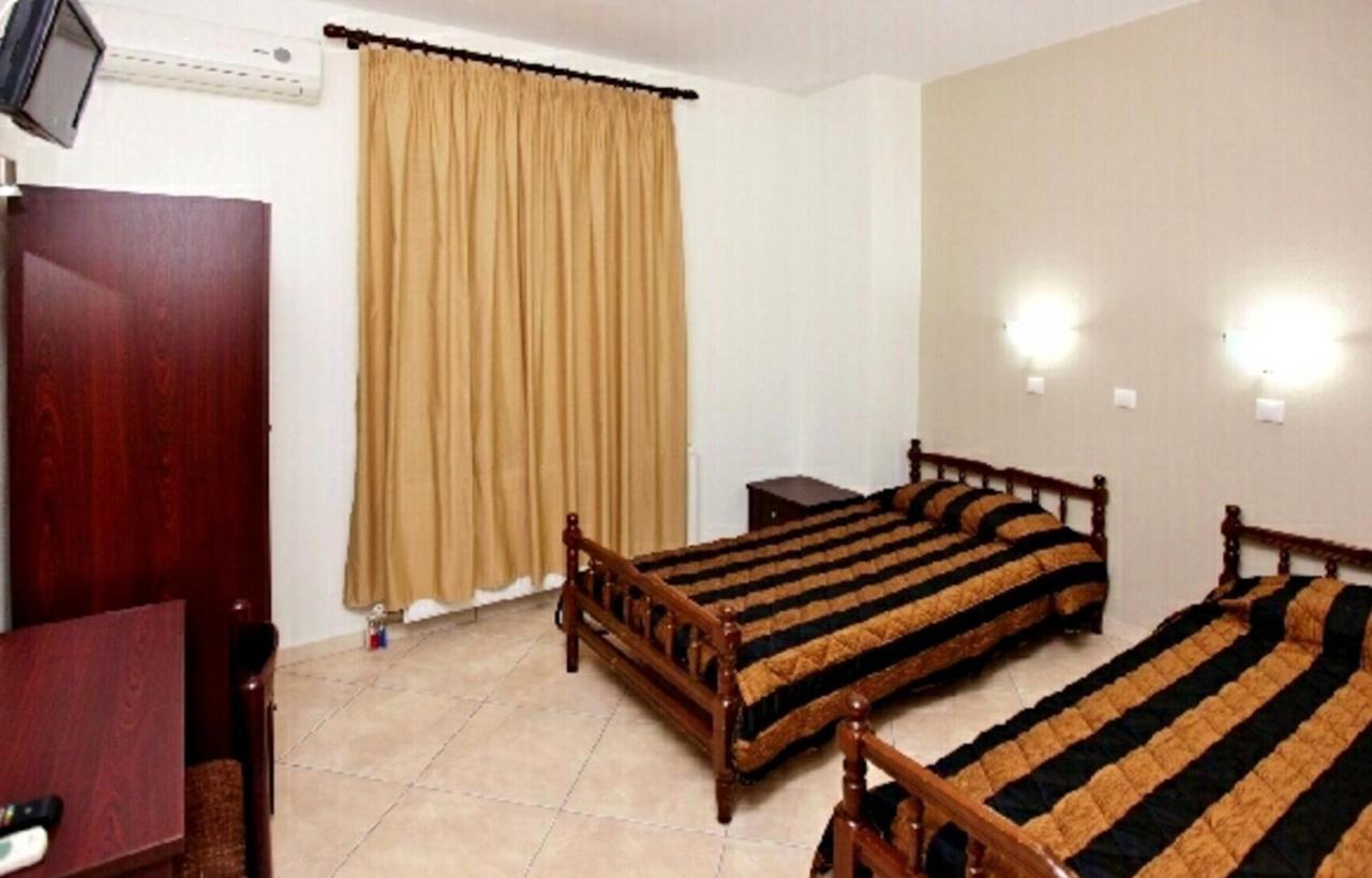 Delfini Hotel สกาลา โปเตมิอัส ภายนอก รูปภาพ